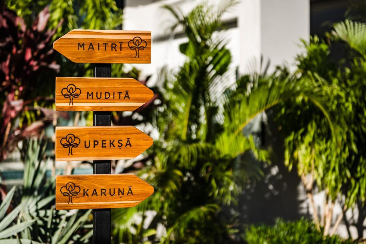 Mvillas Luxury Villas With Beach Club Access & Sauna 타마린도 외부 사진