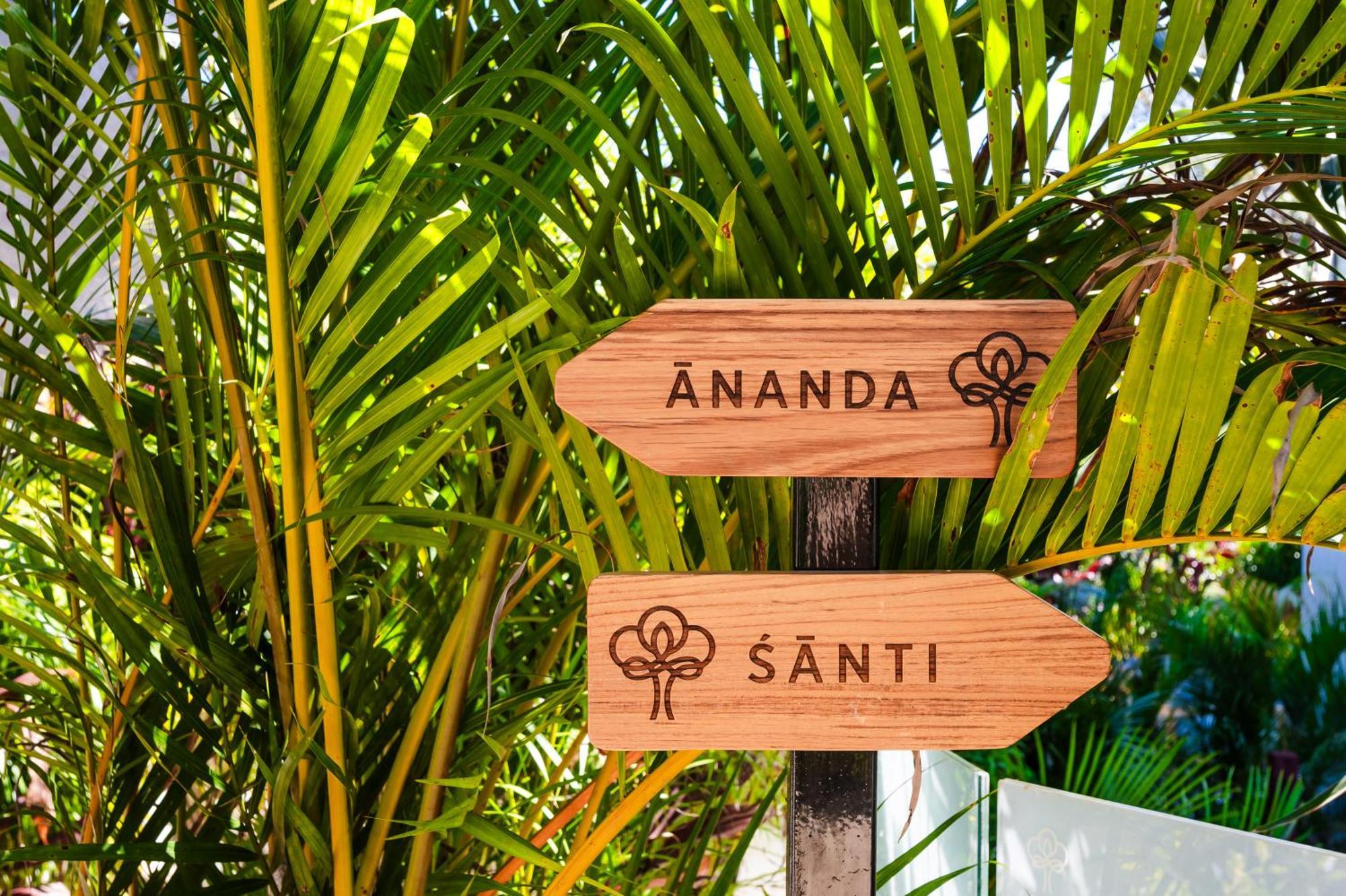 Mvillas Luxury Villas With Beach Club Access & Sauna 타마린도 외부 사진